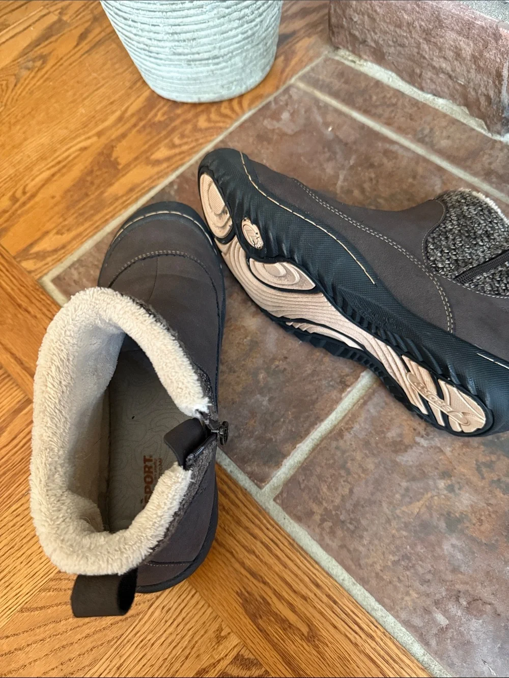 Women's Brown Insulated Ankle Winter Boots with Faux Fur Collar